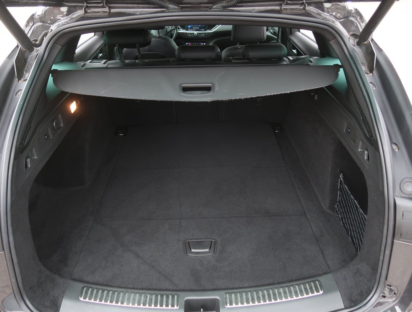 Opel Insignia, 2021