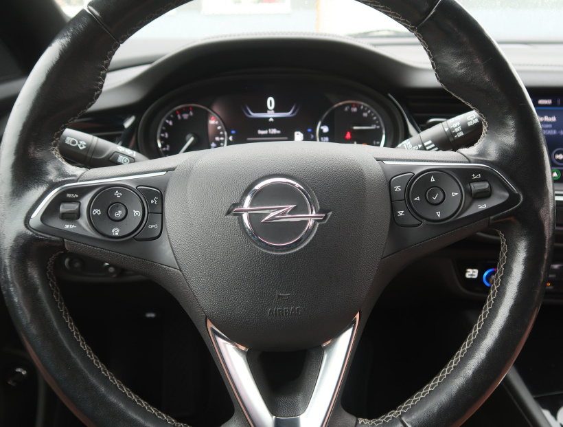 Opel Insignia, 2021
