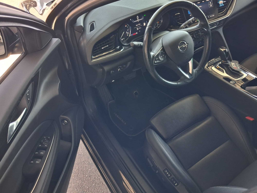 Opel Insignia, 2021