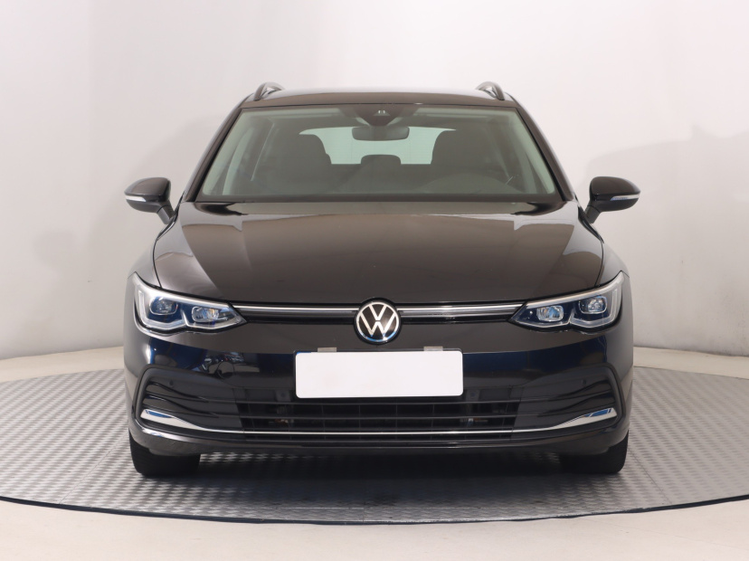 Volkswagen Golf, 2021