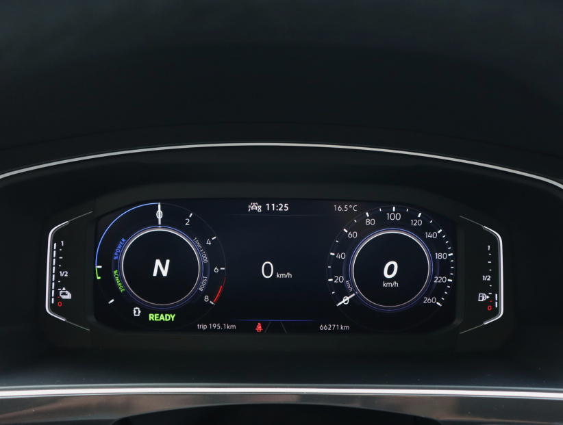 Volkswagen Tiguan, 2023