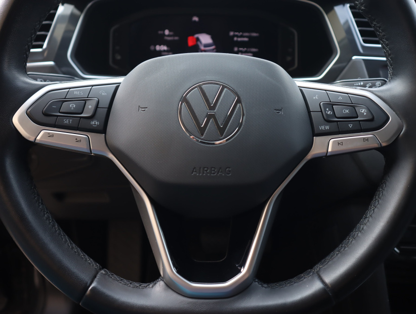 Volkswagen Tiguan, 2023