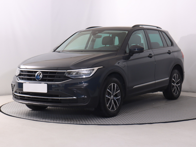 Volkswagen Tiguan, 2023