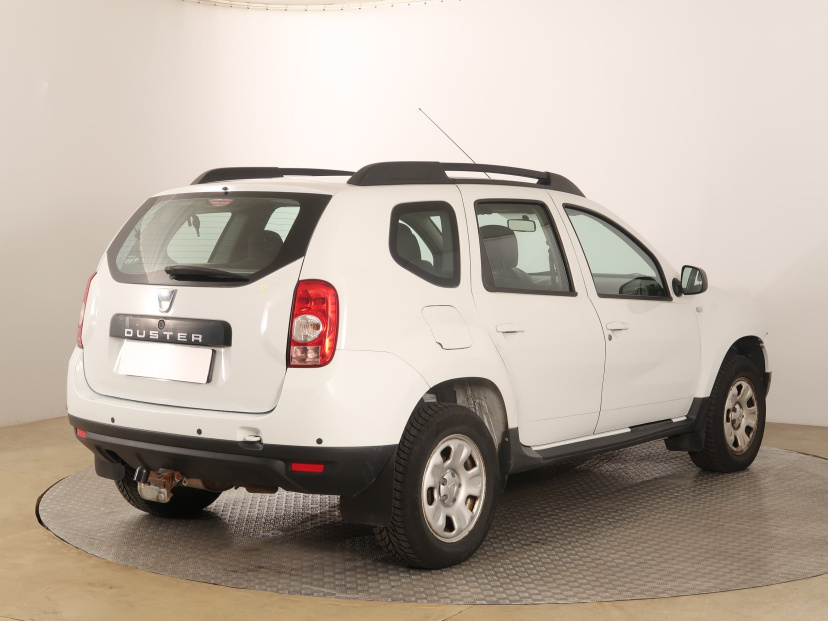 Dacia Duster, 2012