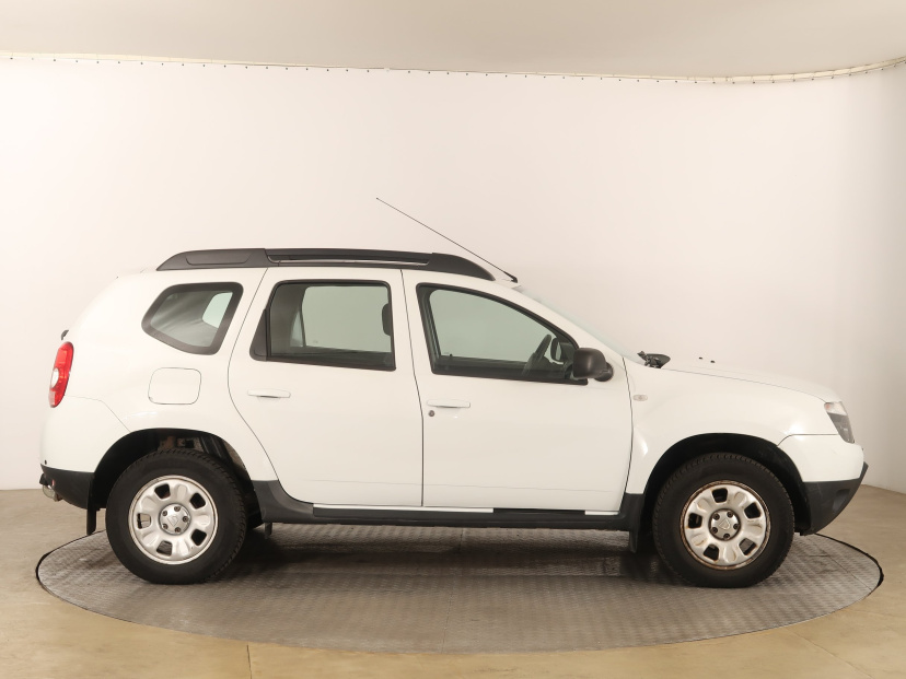Dacia Duster, 2012