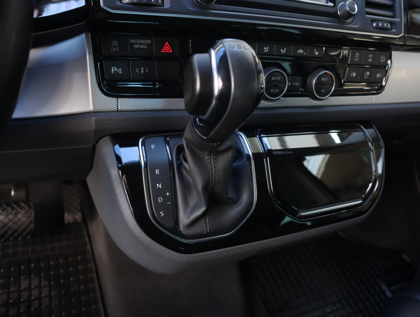Volkswagen Multivan, 2017