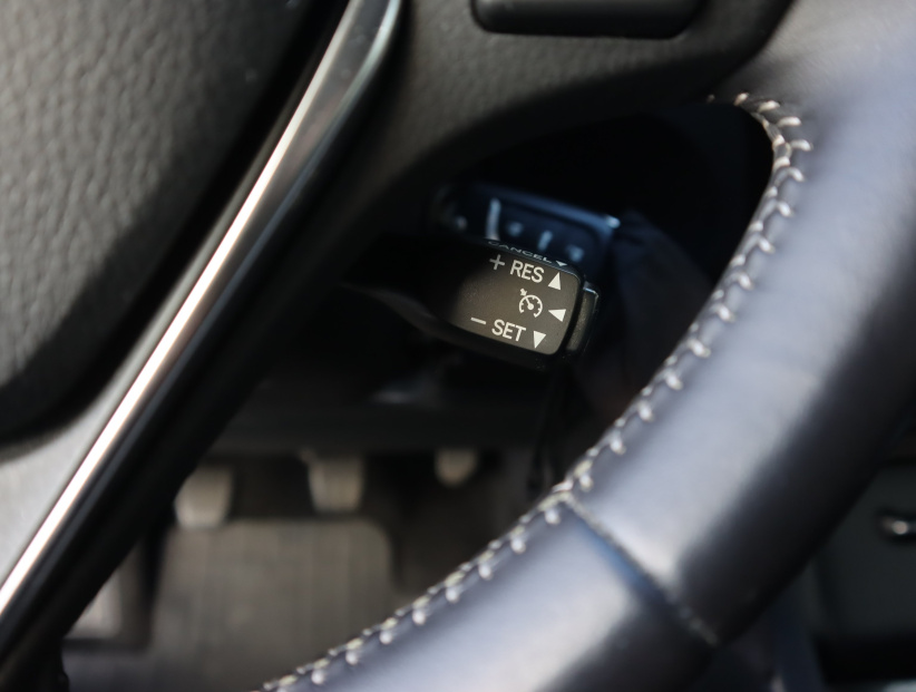 Toyota Auris, 2015