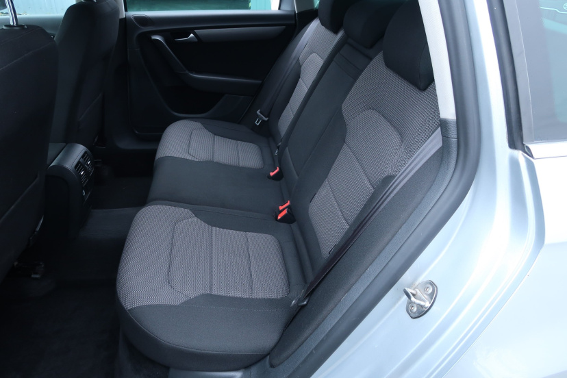Volkswagen Passat, 2012