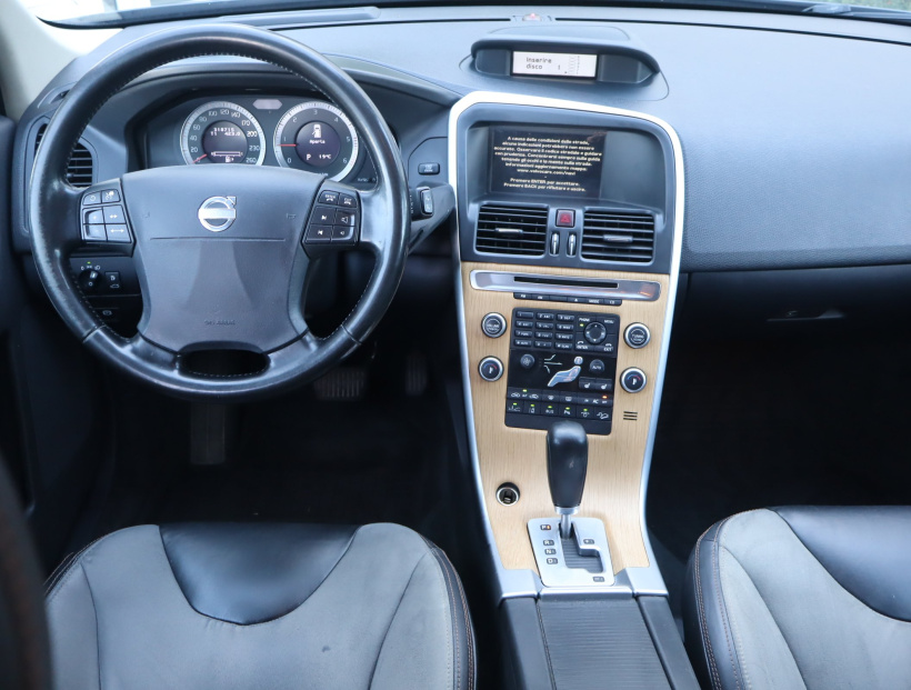 Volvo XC60, 2009