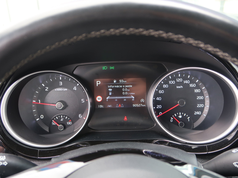 Kia Ceed, 2022