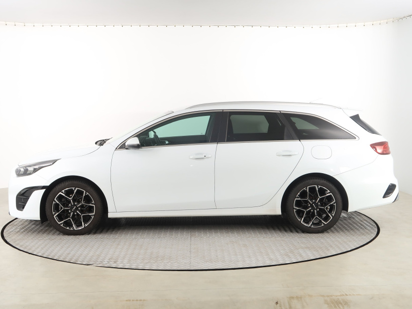 Kia Ceed, 2022