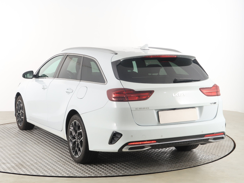 Kia Ceed, 2022