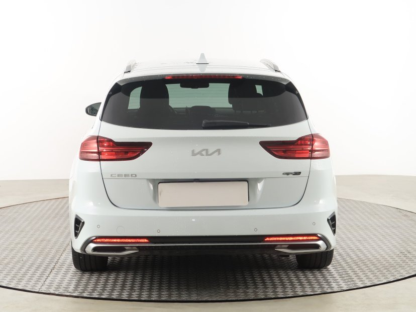Kia Ceed, 2022