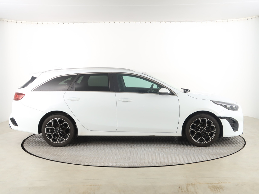 Kia Ceed, 2022