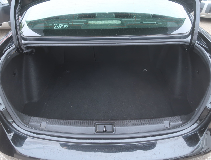 Renault Fluence, 2016