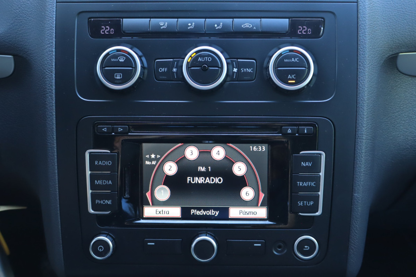 Volkswagen Touran, 2014