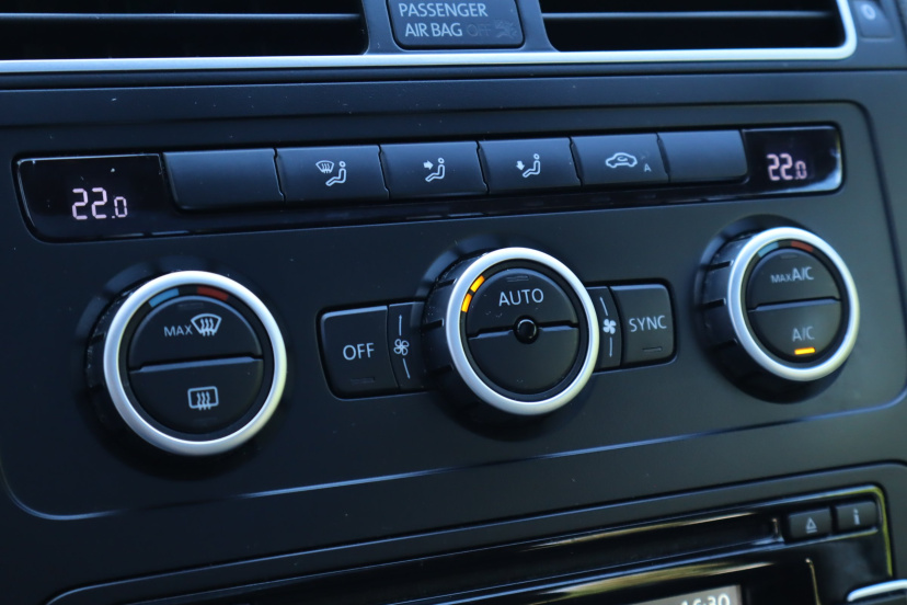 Volkswagen Touran, 2014