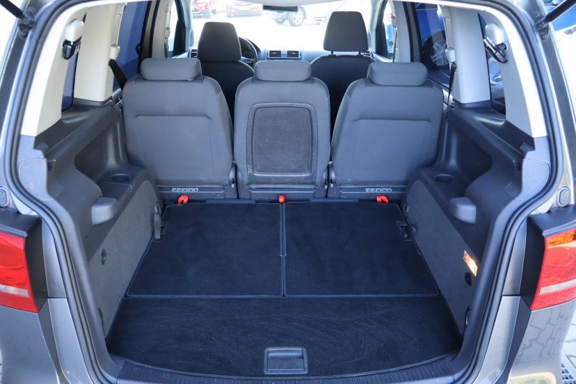 Volkswagen Touran, 2014