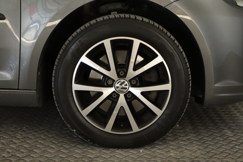 Volkswagen Touran, 2014