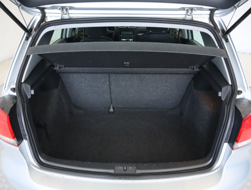 Volkswagen Golf, 2010