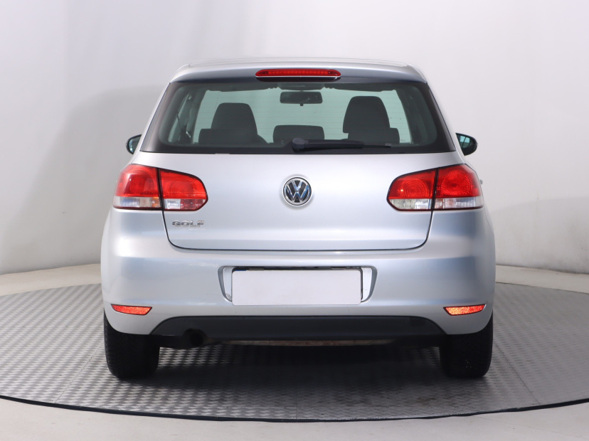 Volkswagen Golf, 2010