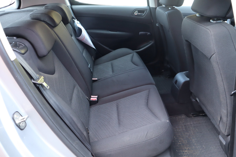 Peugeot 308, 2008