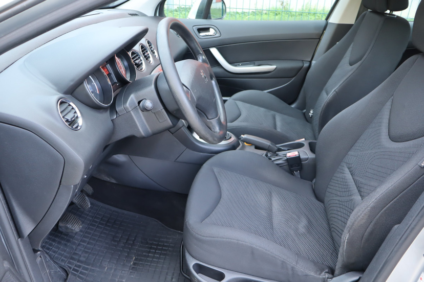 Peugeot 308, 2008