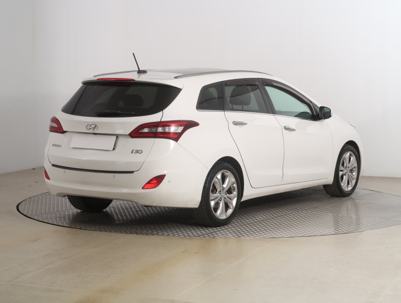 Hyundai i30, 2015