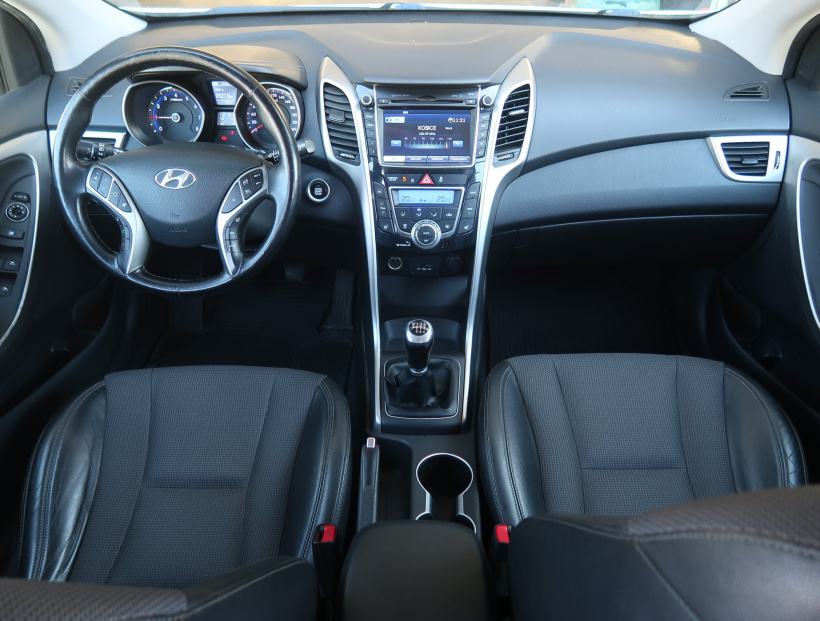 Hyundai i30, 2015