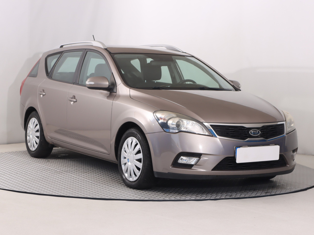 Kia Ceed, 2010
