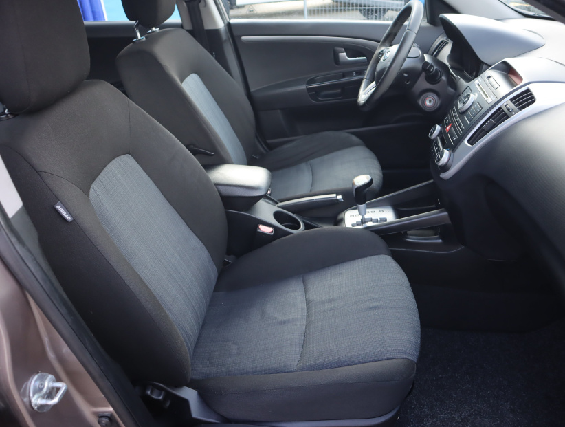 Kia Ceed, 2010