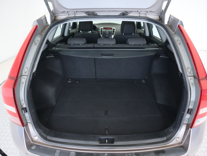 Kia Ceed, 2010