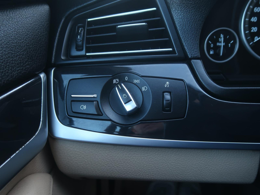 BMW 5, 2014