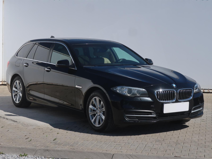 BMW 5, 2014