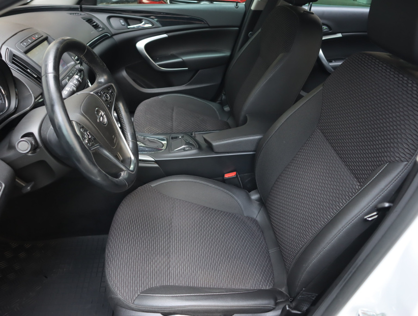 Opel Insignia, 2015