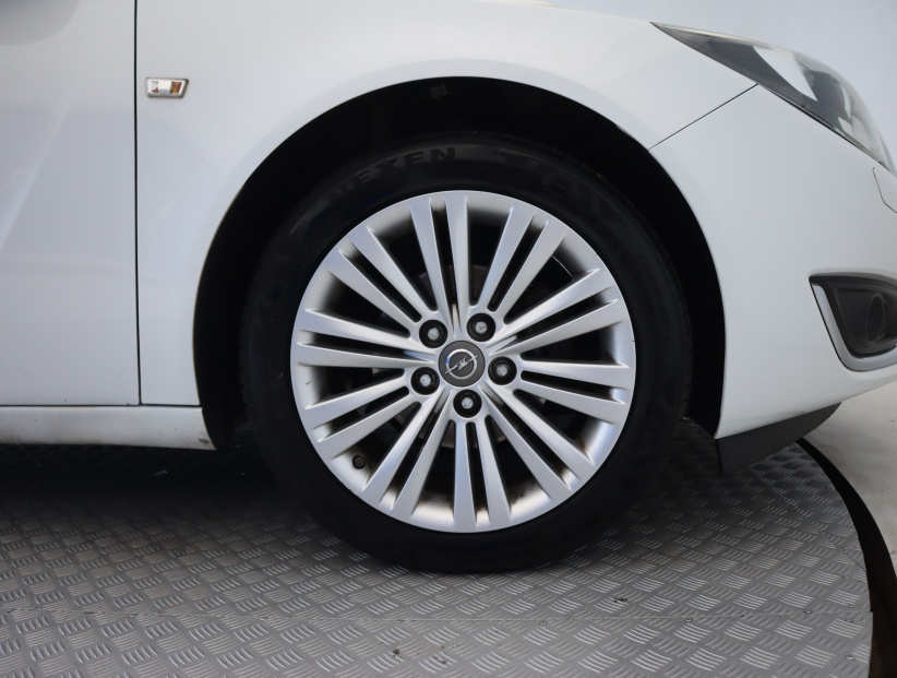 Opel Insignia, 2015