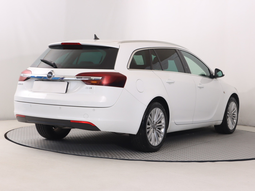 Opel Insignia, 2015