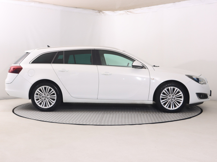 Opel Insignia, 2015