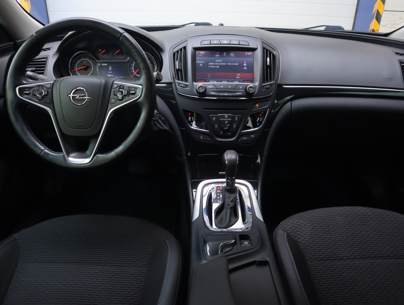 Opel Insignia, 2015