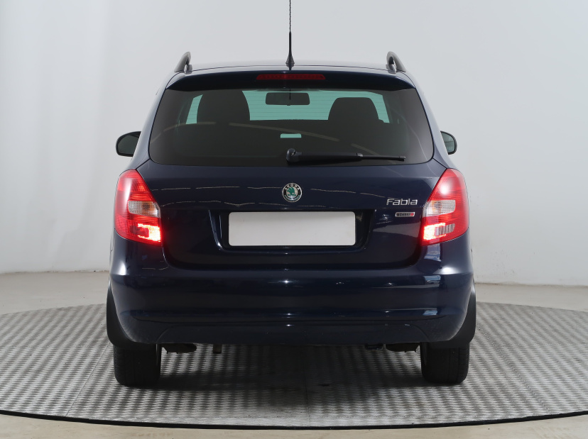 Škoda Fabia, 2011