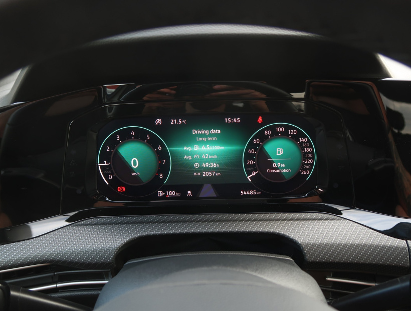 Volkswagen Golf, 2022