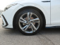 Volkswagen Golf, 2022