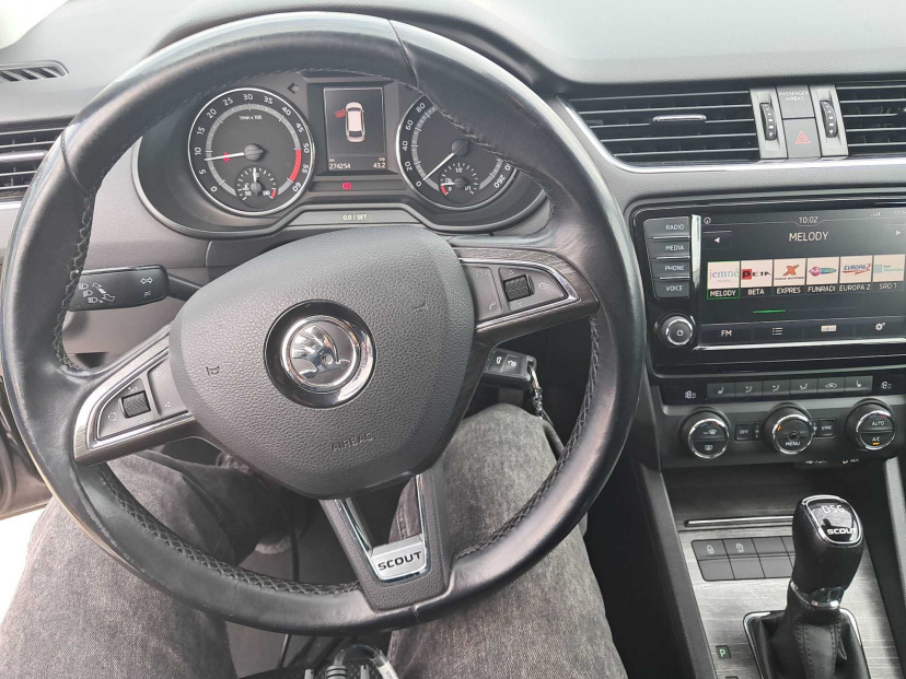 Škoda Octavia Scout, 2015
