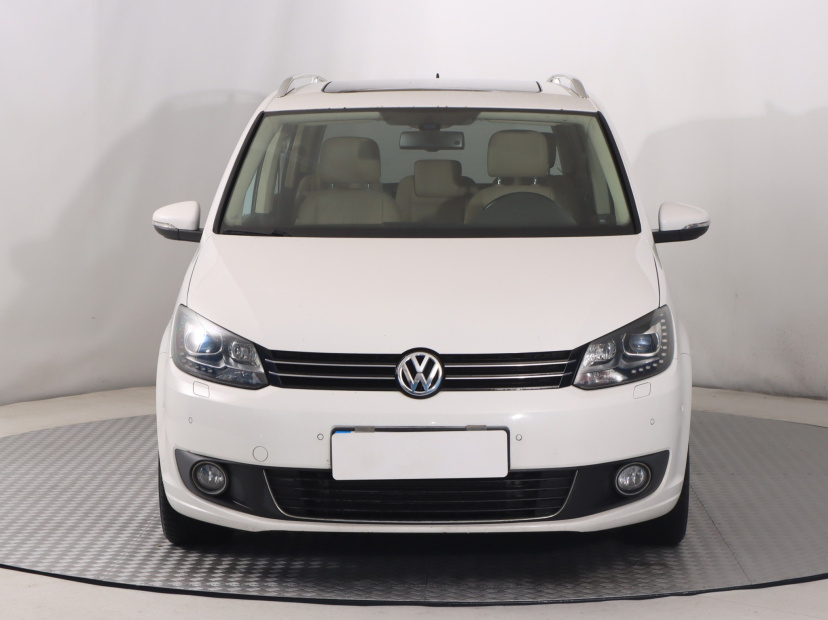 Volkswagen Touran, 2012