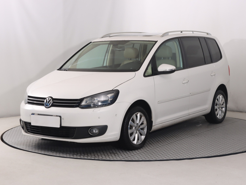 Volkswagen Touran, 2012