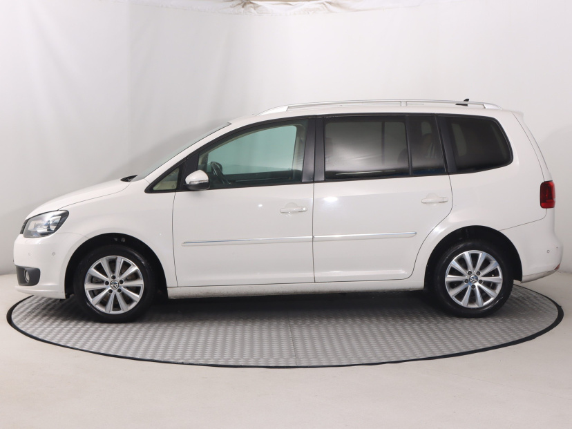 Volkswagen Touran, 2012