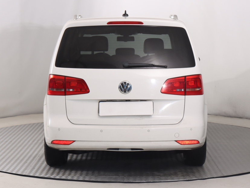 Volkswagen Touran, 2012