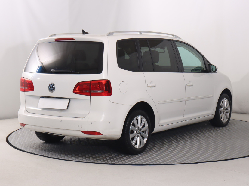 Volkswagen Touran, 2012