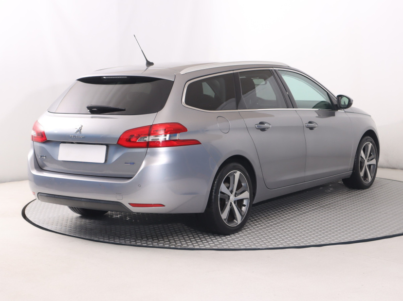 Peugeot 308, 2016