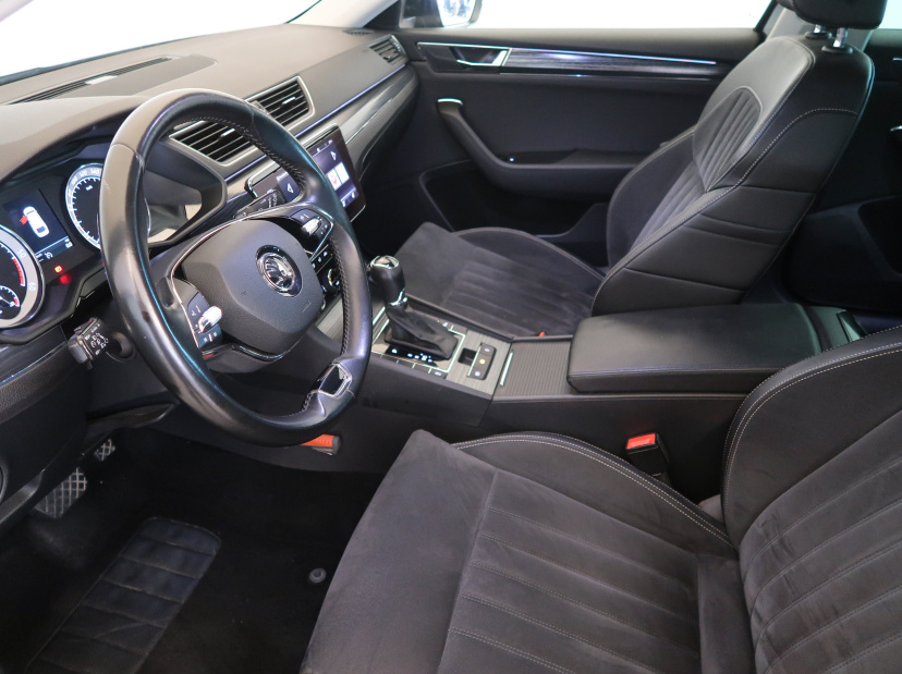 Škoda Superb, 2020
